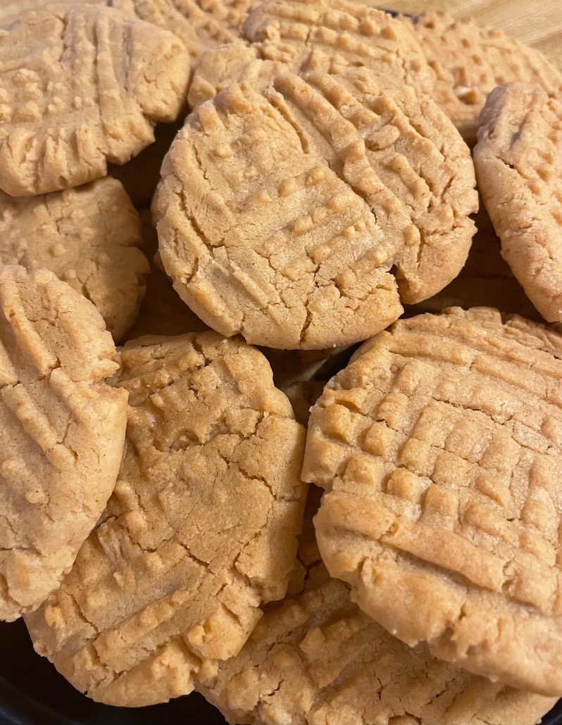 The Best Peanut Butter Cookie Recipe – Made with Love!