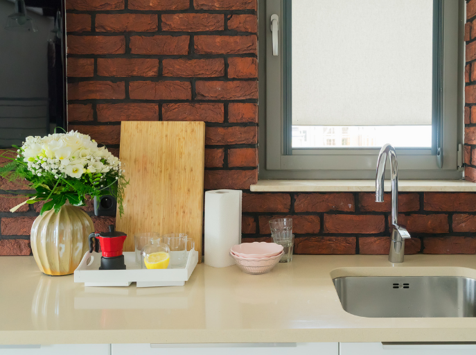 flowers in kitchen to decorate