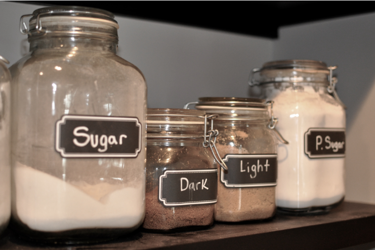 Jars with chalkboard signs, diy decor for kitchen