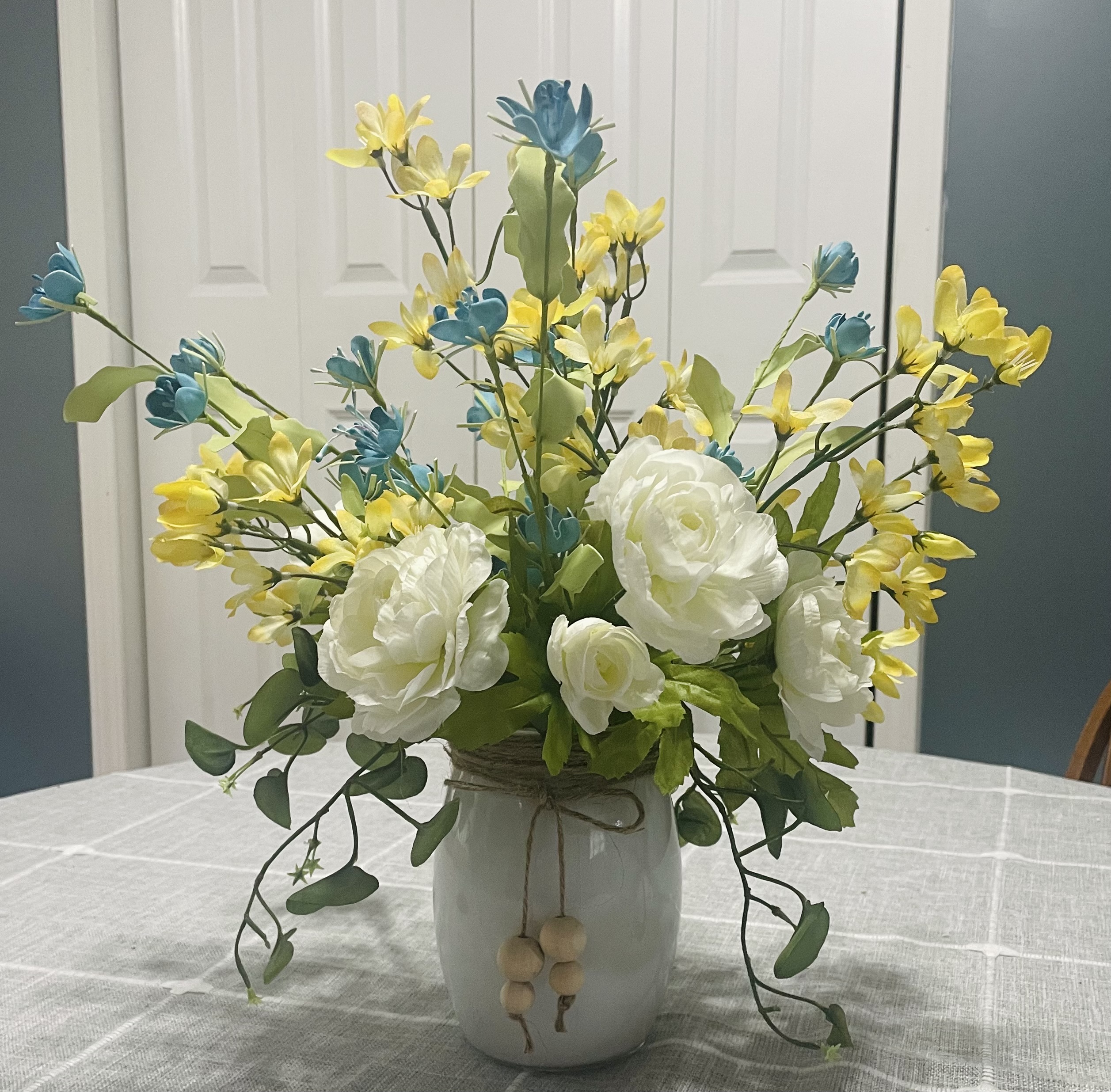 Floral Design, Farmhouse floral design, DIY flower arrangement