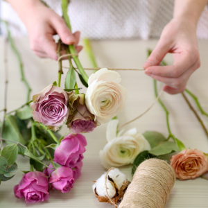 Make your own floral bouquet for bridal shower activity